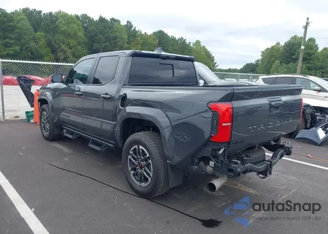 2024 Toyota Tacoma Trd Sport 4Wd z USA, uszkodzony, nr VIN 3TMLB5JN9RM060836